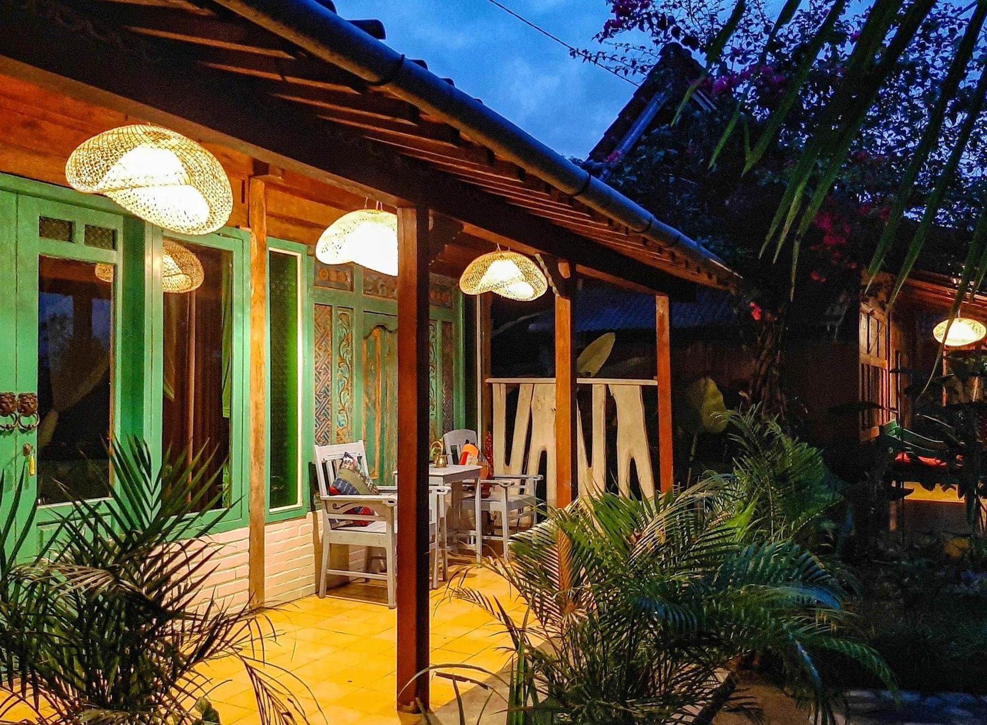 Janur Bungalow Magelang Quarto foto