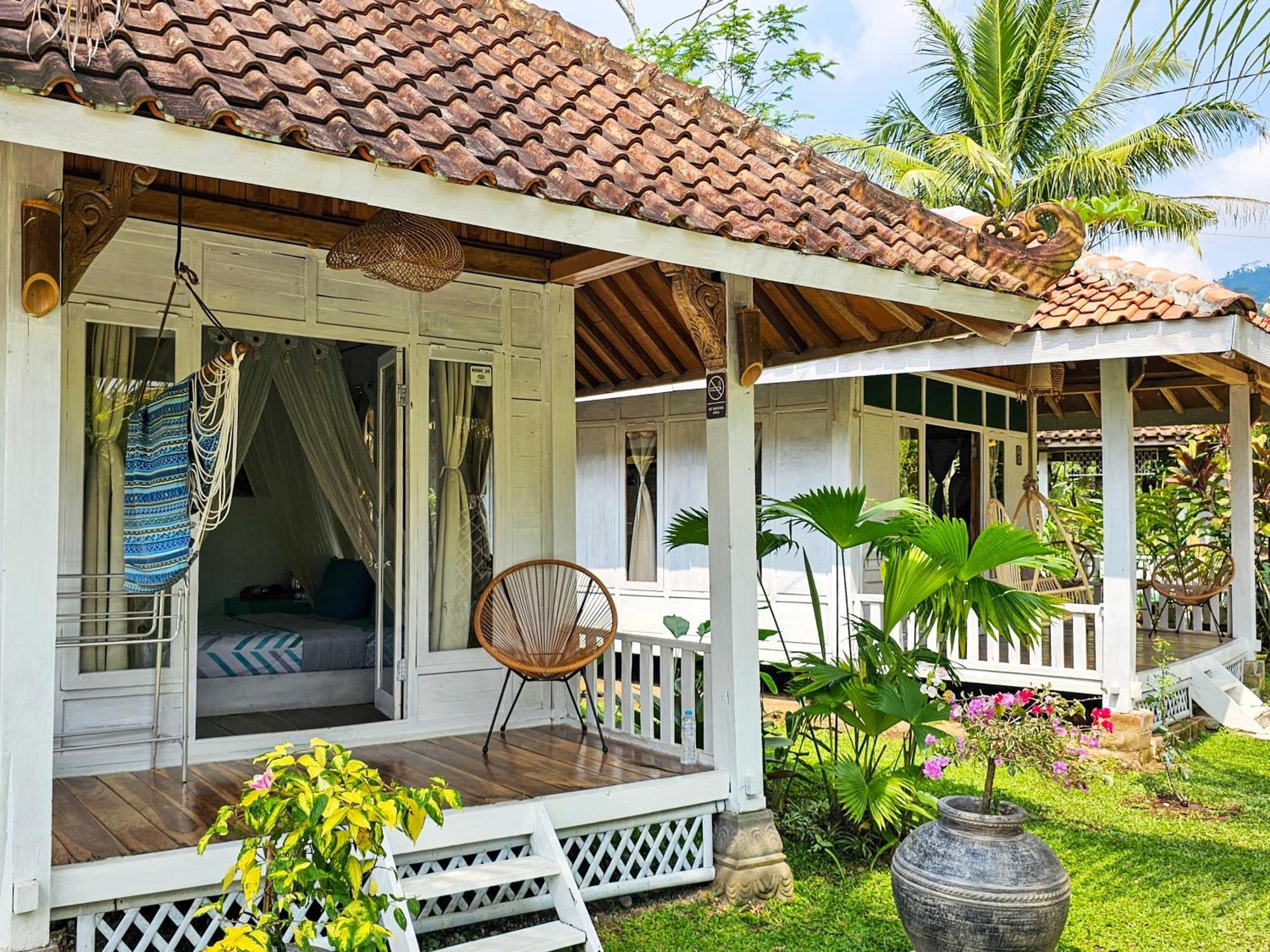 Janur Bungalow Magelang Quarto foto